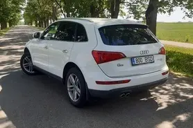 Audi Q5, 2.0, 125 kW, diesel, manual, four-wheel drive