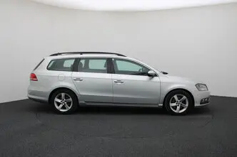 Volkswagen Passat, 1.6, 77 kW, diesel, manual, front-wheel drive