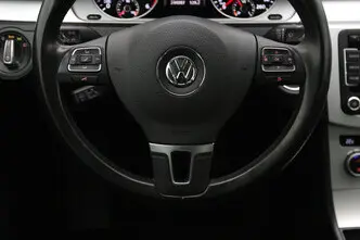 Volkswagen Passat, 1.6, 77 kW, diesel, manual, front-wheel drive
