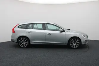 Volvo V60, 2.4, 120 kW, plug-in hybrid, automatic, four-wheel drive