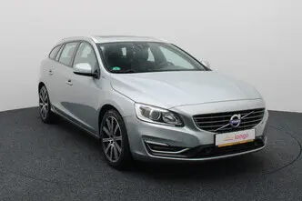 Volvo V60, 2.4, 120 kW, plug-in hybrid, automatic, four-wheel drive