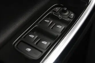 Volvo V60, 2.4, 120 kW, plug-in hybrid, automatic, four-wheel drive