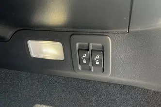 Lexus NX 300h, 2.5, 114 kW, hübriid, automaat, nelikvedu