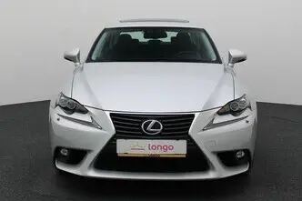 Lexus IS 300, 2.5, 133 kW, гибрид, автомат, задний привод