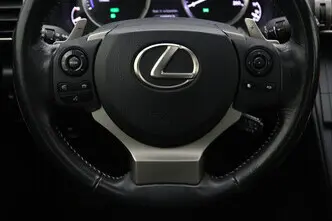Lexus IS 300, 2.5, 133 kW, гибрид, автомат, задний привод