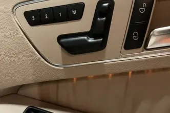 Mercedes-Benz E 350, 3.0, 195 kW, diesel, automatic, four-wheel drive