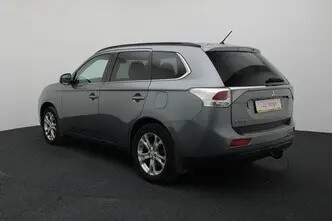 Mitsubishi Outlander, 2.0, 110 kW, lpg, автомат, передний привод