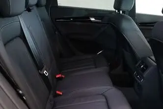 Audi Q5, 2.0, 150 kW, hybrid, automatic, four-wheel drive