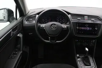 Volkswagen Tiguan, 2.0, 132 kW, бензин, автомат, полный привод