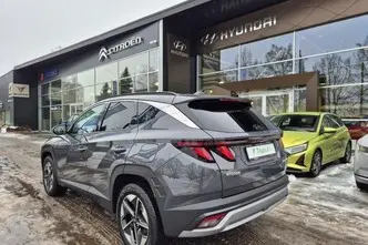 Hyundai Tucson, 1.6, 118 kW, бензин, механическая, передний привод