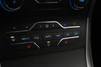 Ford S-Max, 2.0, 110 kW, дизель, автомат, передний привод