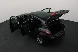 Peugeot 308, 1.5, 96 kW, дизель, механическая, передний привод