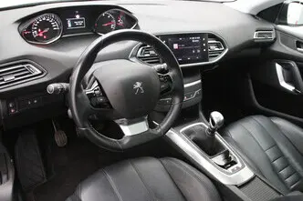Peugeot 308, 1.5, 96 kW, дизель, механическая, передний привод