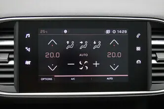 Peugeot 308, 1.5, 96 kW, дизель, механическая, передний привод