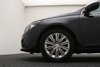 Peugeot 308, 1.5, 96 kW, дизель, механическая, передний привод