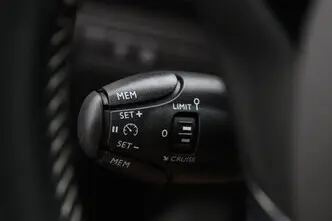 Peugeot 308, 1.5, 96 kW, дизель, механическая, передний привод