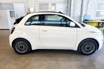 Fiat 500, 43 kW, электричество, автомат, передний привод