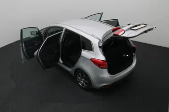 Kia Carens, 1.6, 99 kW, бензин, механическая, передний привод
