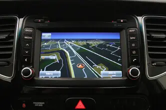 Kia Carens, 1.6, 99 kW, бензин, механическая, передний привод