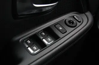 Kia Carens, 1.6, 99 kW, бензин, механическая, передний привод