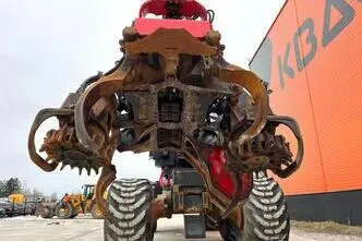 Komatsu 931 6x6, 179 kW, diisel