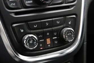 Opel Mokka, 1.6, 100 kW, дизель, механическая, передний привод