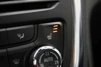 Opel Mokka, 1.6, 100 kW, дизель, механическая, передний привод