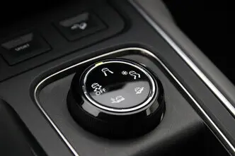 Citroën C5 Aircross, 1.5, 96 kW, дизель, автомат, передний привод