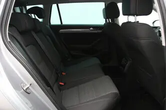 Volkswagen Passat, 1.6, 88 kW, diisel, automaat, esivedu