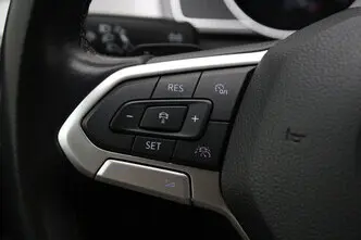 Volkswagen Passat, 1.6, 88 kW, diisel, automaat, esivedu