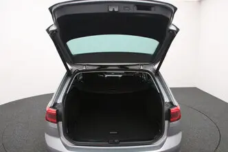 Volkswagen Passat, 1.6, 88 kW, diisel, automaat, esivedu