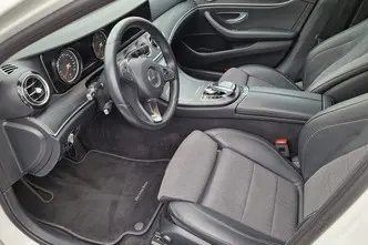 Mercedes-Benz E 200, 2.0, 110 kW, дизель, автомат, задний привод