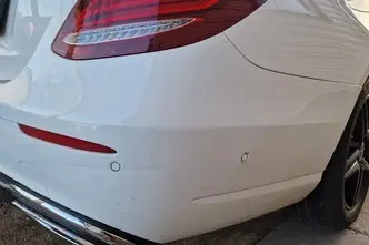Mercedes-Benz E 200, 2.0, 110 kW, дизель, автомат, задний привод