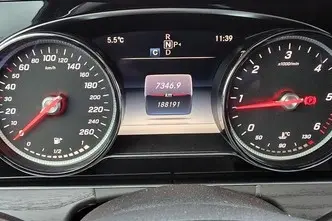 Mercedes-Benz E 200, 2.0, 110 kW, дизель, автомат, задний привод