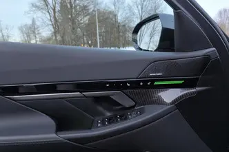 BMW 520, 2.0, 145 kW, hübriid, automaat, tagavedu