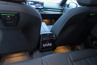 BMW 520, 2.0, 145 kW, hübriid, automaat, tagavedu