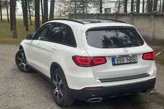 Mercedes-Benz GLC 200, 2.0, 120 kW, diesel, automatic, rear-wheel drive