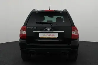 Kia Sportage, 2.0, 104 kW, бензин, механическая, передний привод