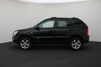 Kia Sportage, 2.0, 104 kW, бензин, механическая, передний привод