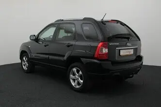 Kia Sportage, 2.0, 104 kW, бензин, механическая, передний привод