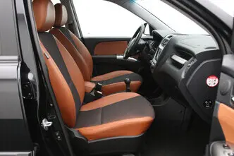 Kia Sportage, 2.0, 104 kW, бензин, механическая, передний привод