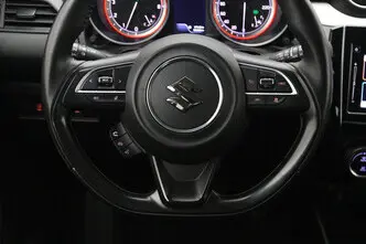 Suzuki Swift, 1.2, 66 kW, hybrid, manual, four-wheel drive