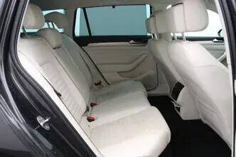 Volkswagen Passat, 1.6, 88 kW, diisel, automaat, esivedu