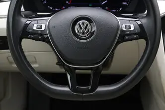 Volkswagen Passat, 1.6, 88 kW, diisel, automaat, esivedu