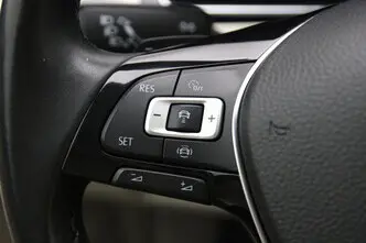 Volkswagen Passat, 1.6, 88 kW, diisel, automaat, esivedu