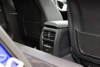 BMW 320, 2.0, 140 kW, hybrid, automatic, four-wheel drive
