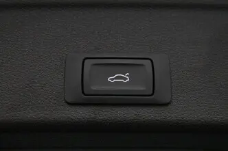 Audi A4, 2.0, 110 kW, hybrid, automatic, front-wheel drive