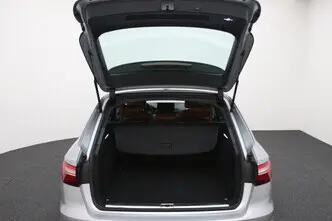 Audi A4, 2.0, 110 kW, hybrid, automatic, front-wheel drive