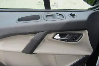 Ford Transit Custom, 2.0, 96 kW, дизель, механическая, передний привод