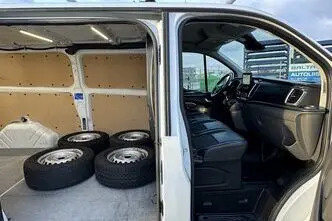 Ford Transit Custom, 2.0, 125 kW, дизель, механическая, передний привод